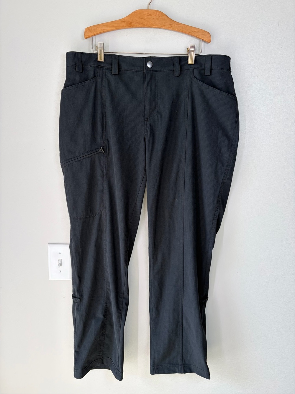 Duluth Trading Co Black Convertible Length Outdoor Hiking Pants 16x29